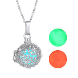 (1 necklace+3 Luminous Beads) Trendy Ladies Glowing Necklace - DestinationBaby